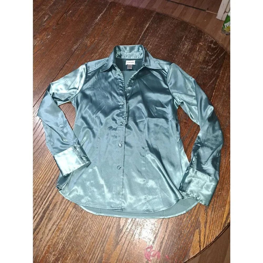 Small Size 4 Chicos 0 Aqua Deep VNeck Long Sleeve Button Front Silky Blouse